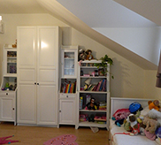 Kislány 		szobája